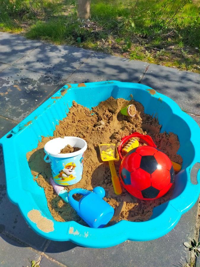 Bj Chalets - Robbengat 85 - Gezellige Chalet Op Vakantiepark Lauwersoog! Vroege Incheck! Met Airco! Exterior foto