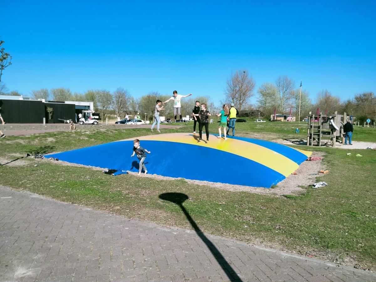 Bj Chalets - Robbengat 85 - Gezellige Chalet Op Vakantiepark Lauwersoog! Vroege Incheck! Met Airco! Exterior foto